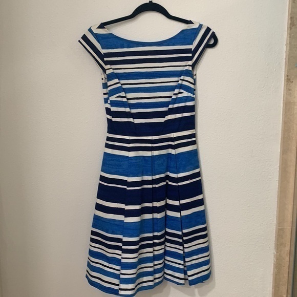 kate spade Dresses & Skirts - Kate Spade Striped Boat Neck Dress Size 0